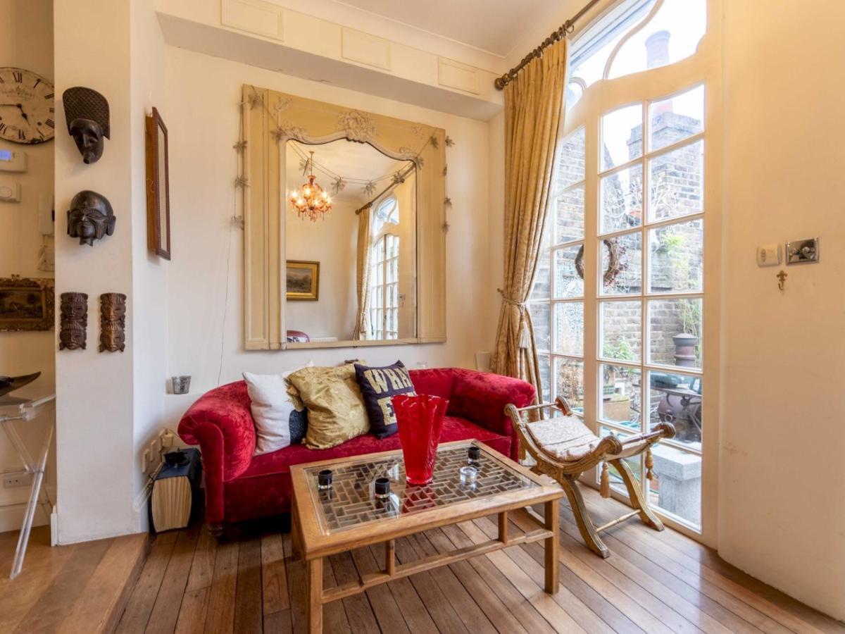 Pass The Keys Split-Floors Antique Apartment In Portobello Road London Bagian luar foto