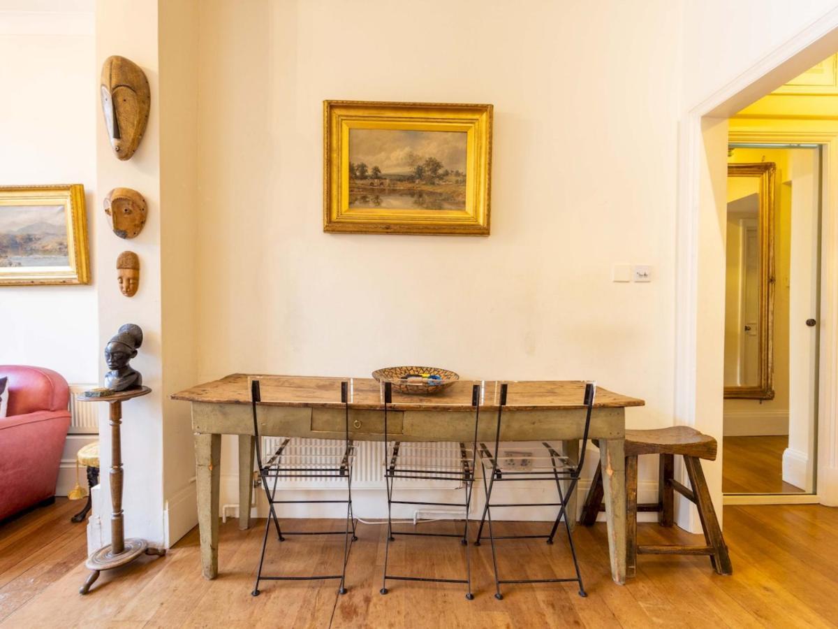 Pass The Keys Split-Floors Antique Apartment In Portobello Road London Bagian luar foto