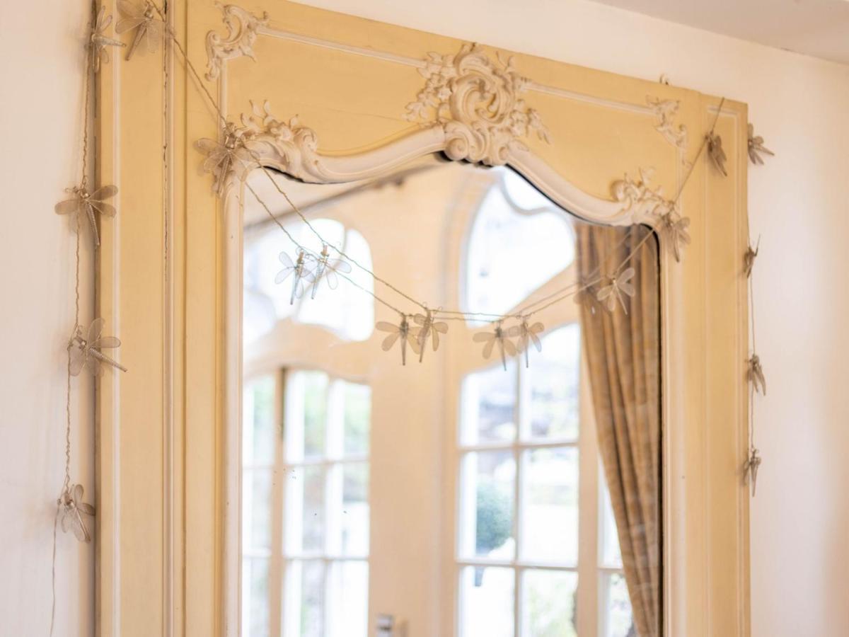 Pass The Keys Split-Floors Antique Apartment In Portobello Road London Bagian luar foto