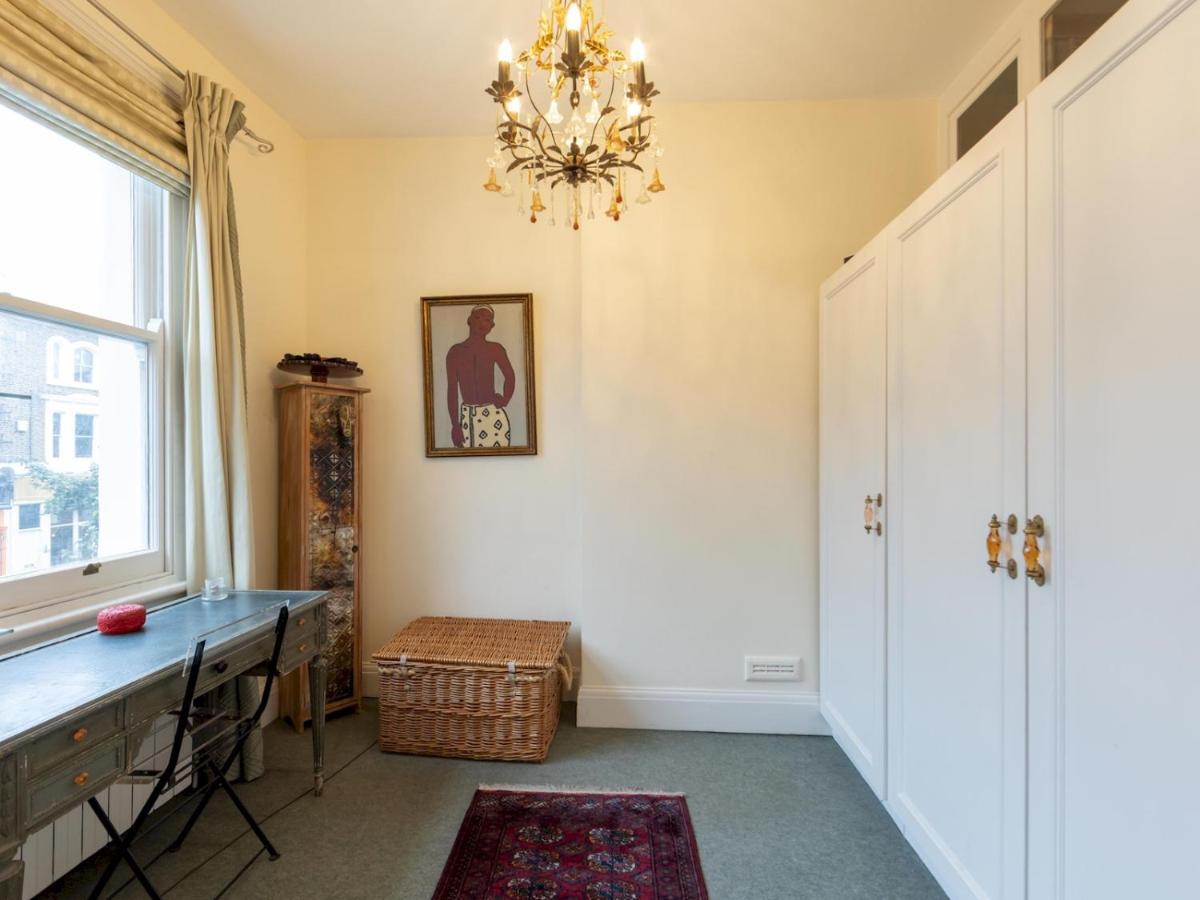 Pass The Keys Split-Floors Antique Apartment In Portobello Road London Bagian luar foto