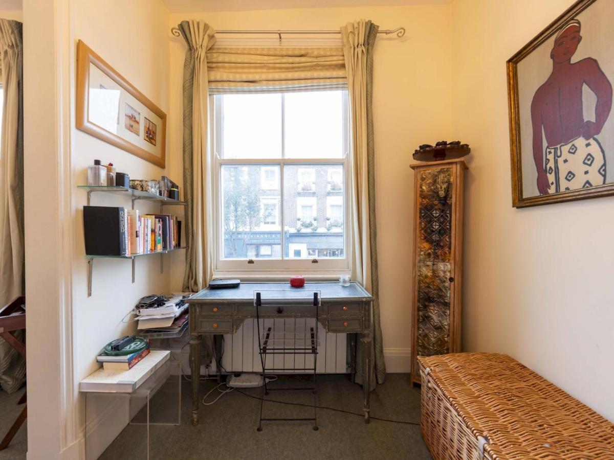 Pass The Keys Split-Floors Antique Apartment In Portobello Road London Bagian luar foto